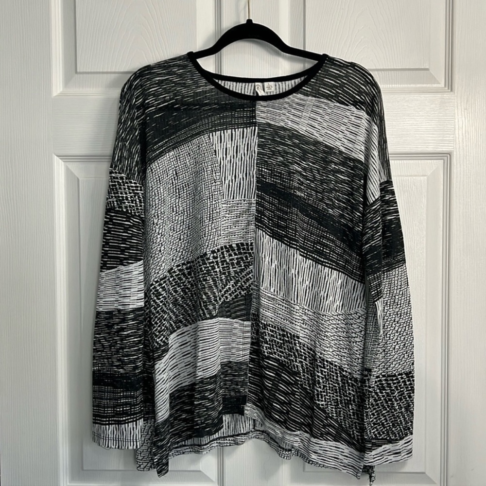 Lightweight top